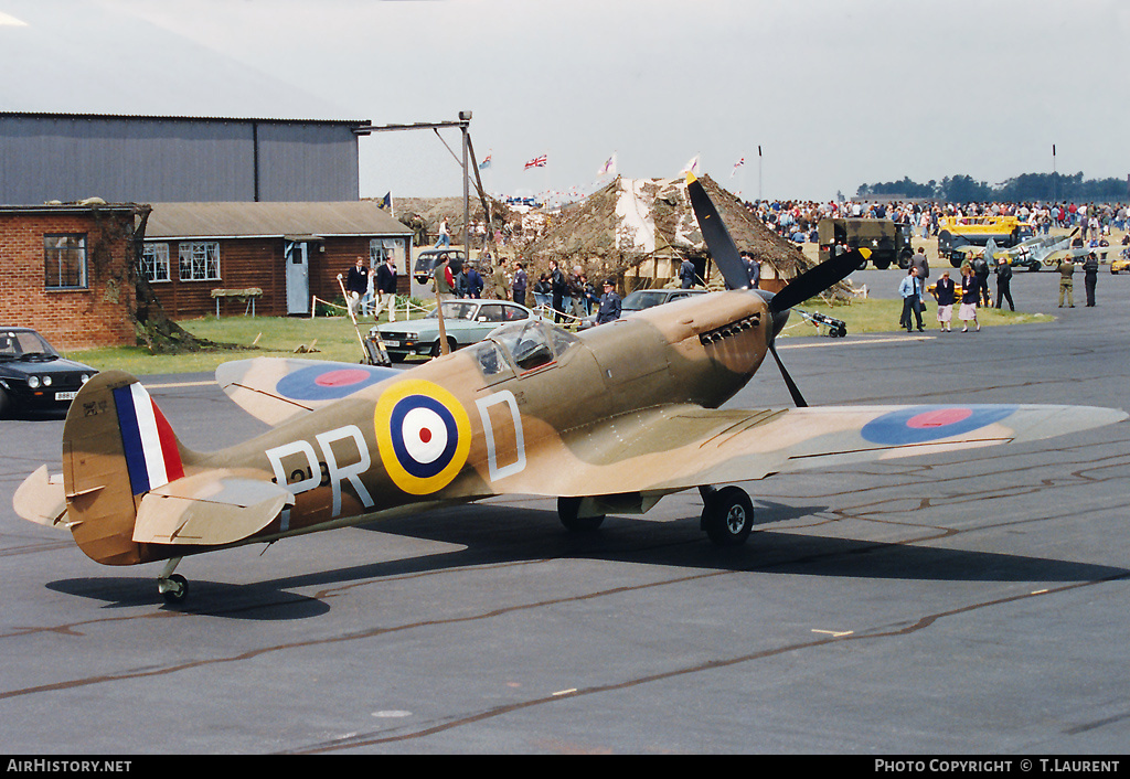 Aircraft Photo of G-AIST / AR213 | Supermarine 300 Spitfire Mk1A | UK - Air Force | AirHistory.net #181645