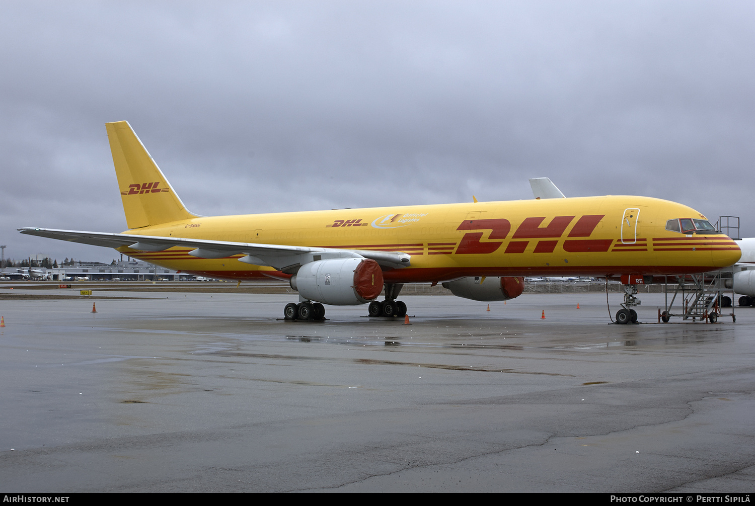 Aircraft Photo of G-BMRE | Boeing 757-236/SF | DHL International | AirHistory.net #181789