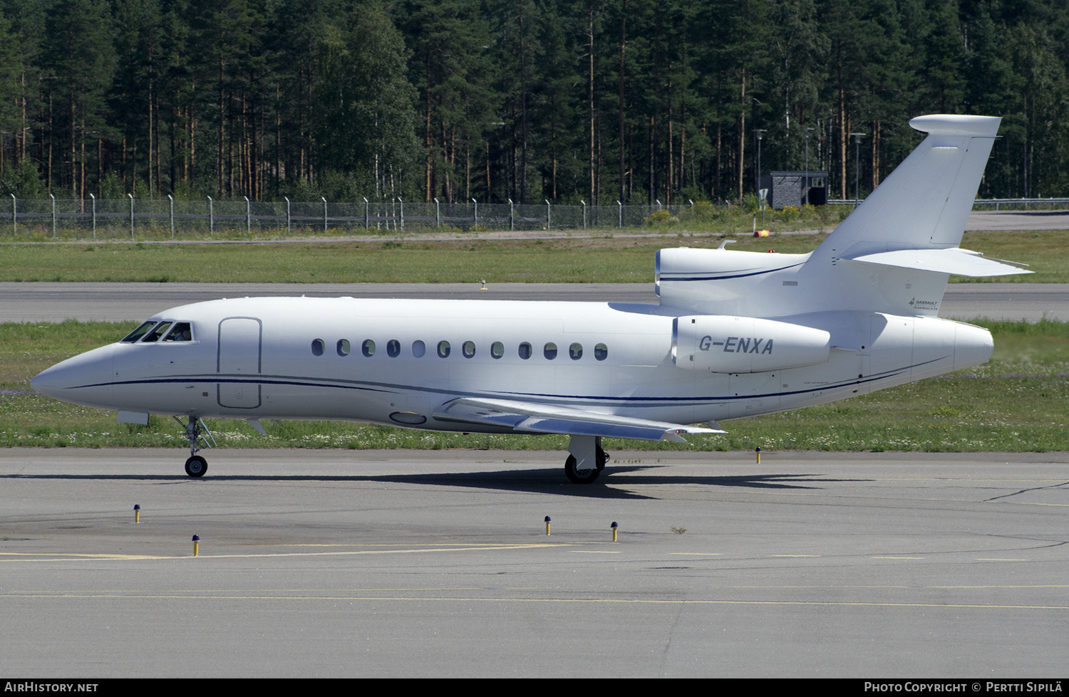 Aircraft Photo of G-ENXA | Dassault Falcon 900EX | AirHistory.net #181806