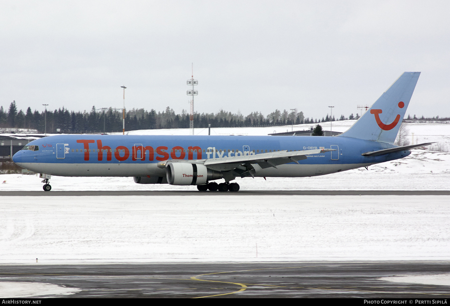 Aircraft Photo of G-OBYB | Boeing 767-304/ER | Thomsonfly | AirHistory.net #181858