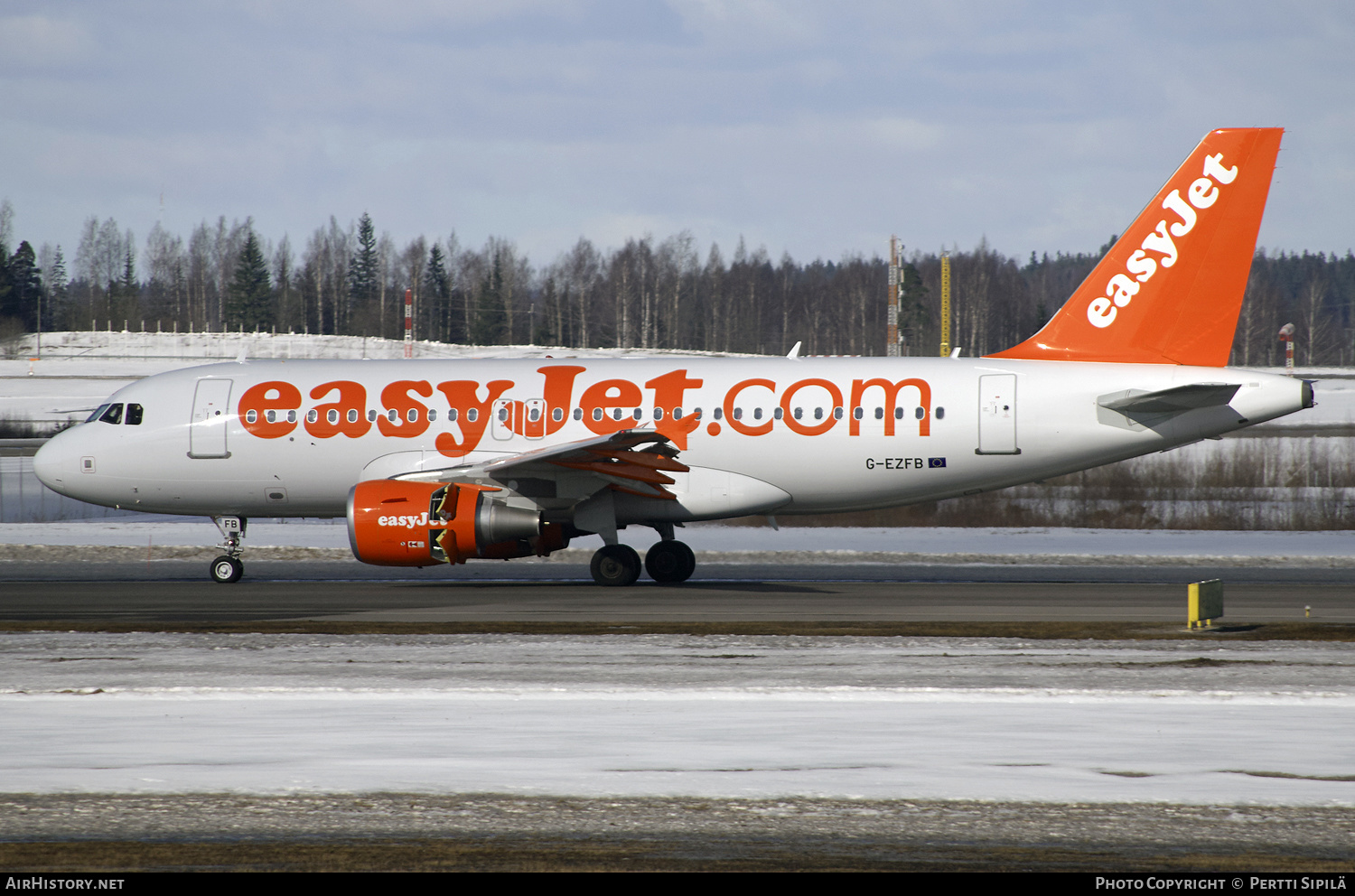 Aircraft Photo of G-EZFB | Airbus A319-111 | EasyJet | AirHistory.net #181902