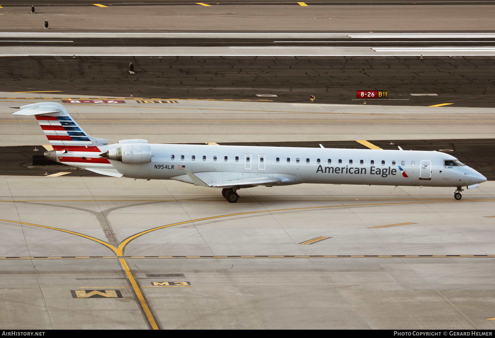 Aircraft Photo of N954LR | Bombardier CRJ-900LR (CL-600-2D24) | American Eagle | AirHistory.net #181927