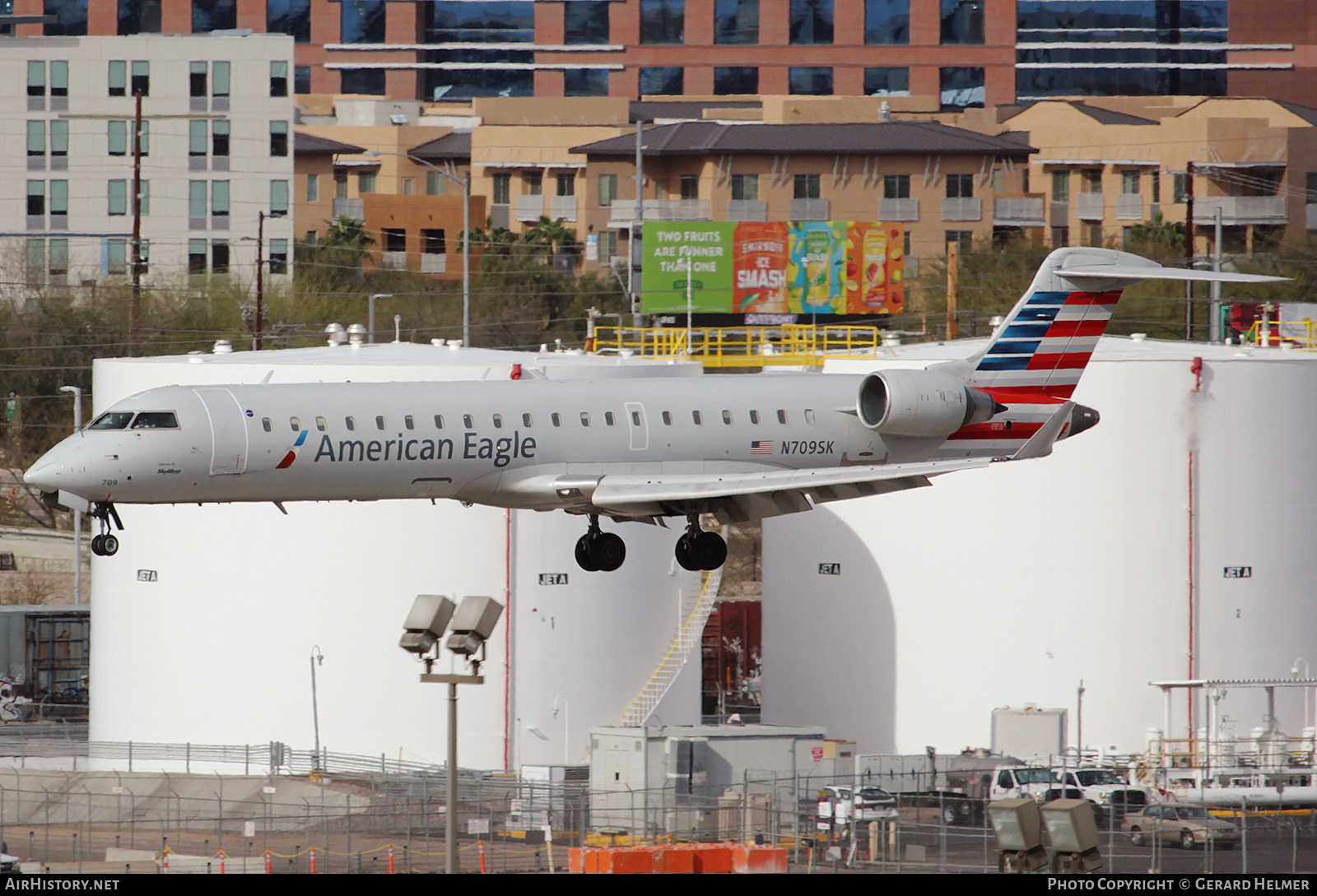 Aircraft Photo of N709SK | Bombardier CRJ-701ER (CL-600-2C10) | American Eagle | AirHistory.net #181936