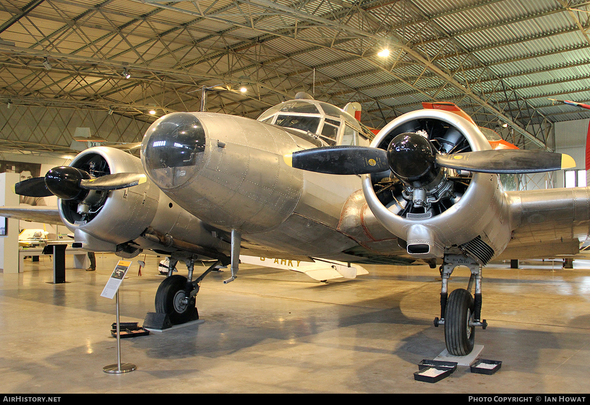 Aircraft Photo of G-APHV | Avro 652A Nineteen Srs.2 | AirHistory.net #182050