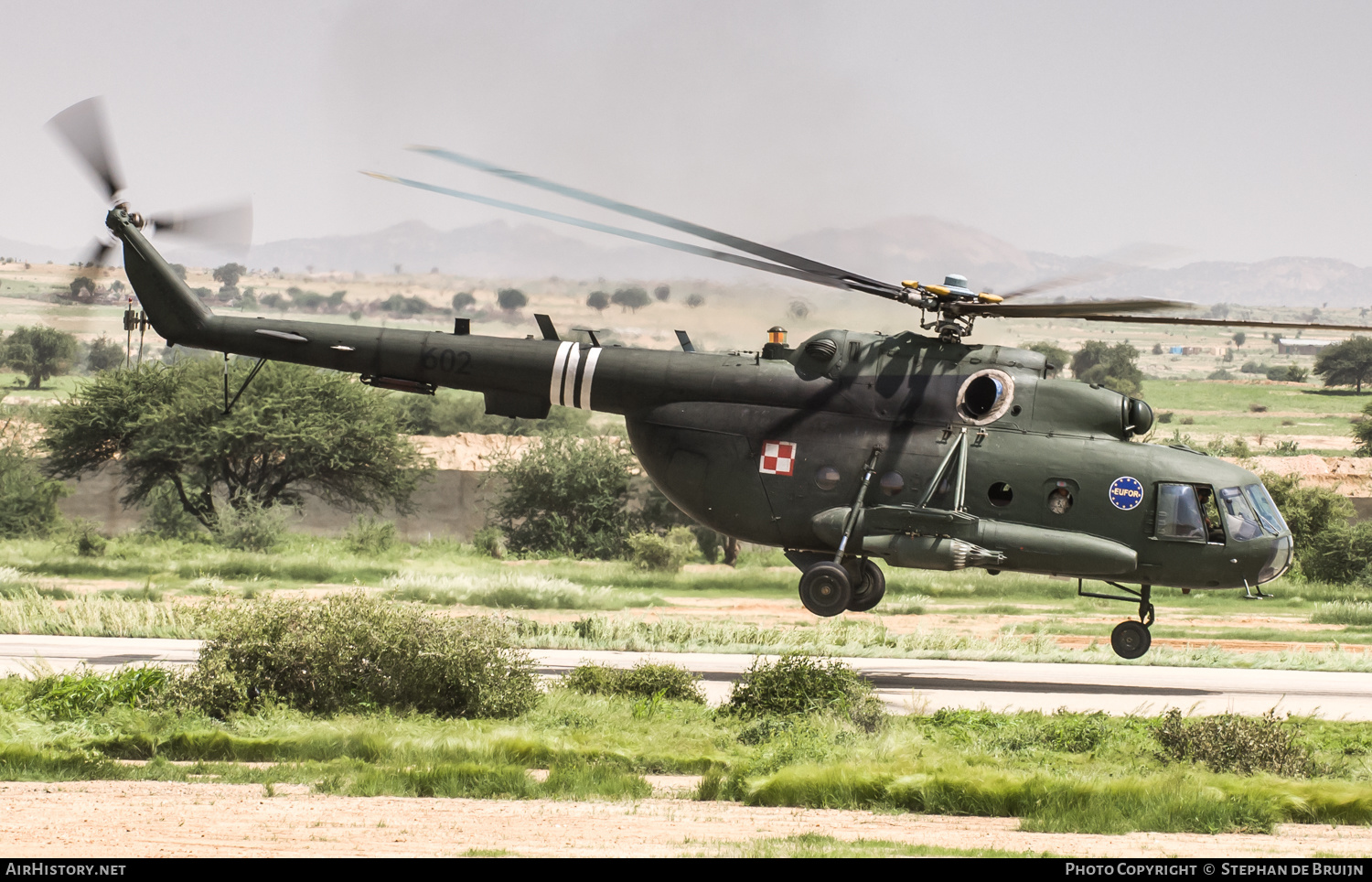 Aircraft Photo of 602 | Mil Mi-17 | Poland - Army | AirHistory.net #182059