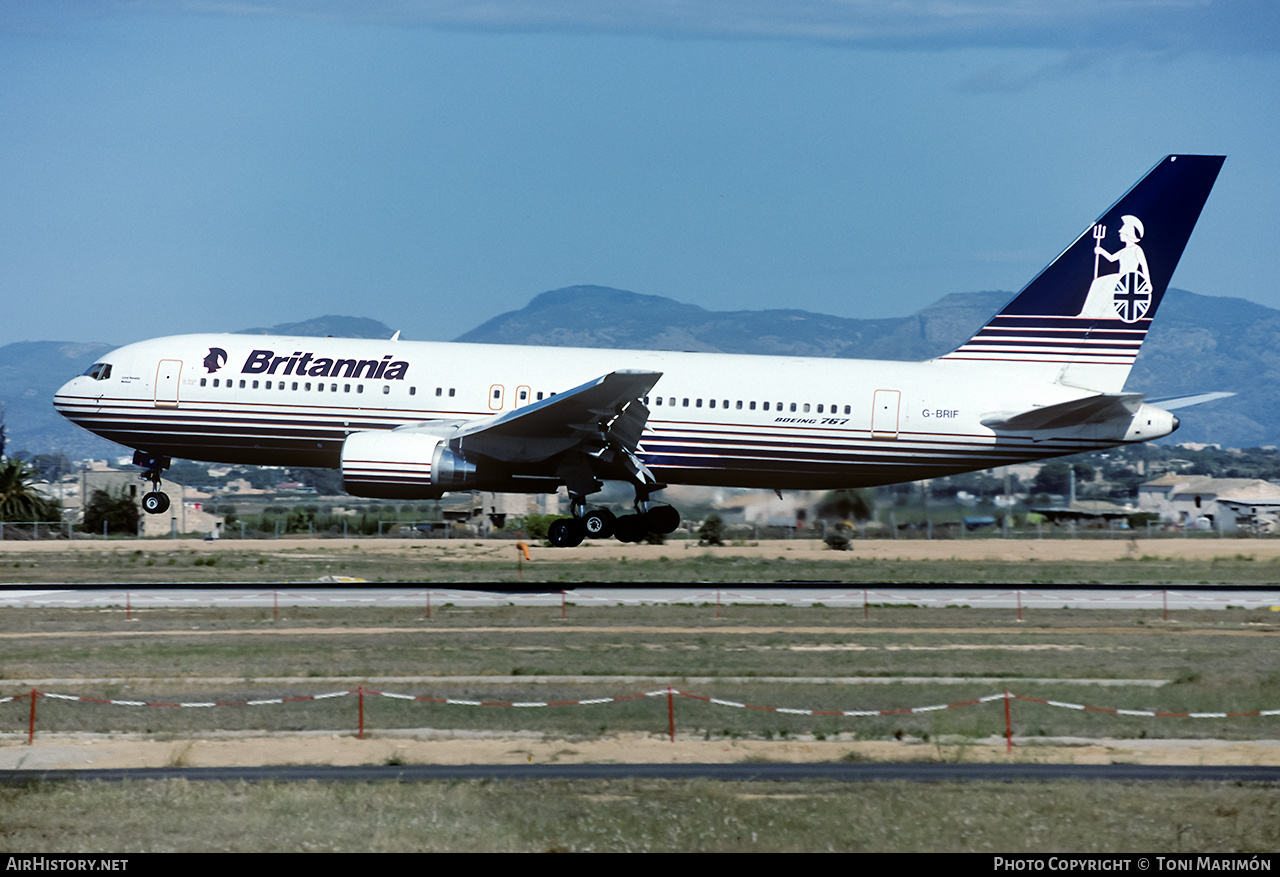 Aircraft Photo of G-BRIF | Boeing 767-204/ER | Britannia Airways | AirHistory.net #182061