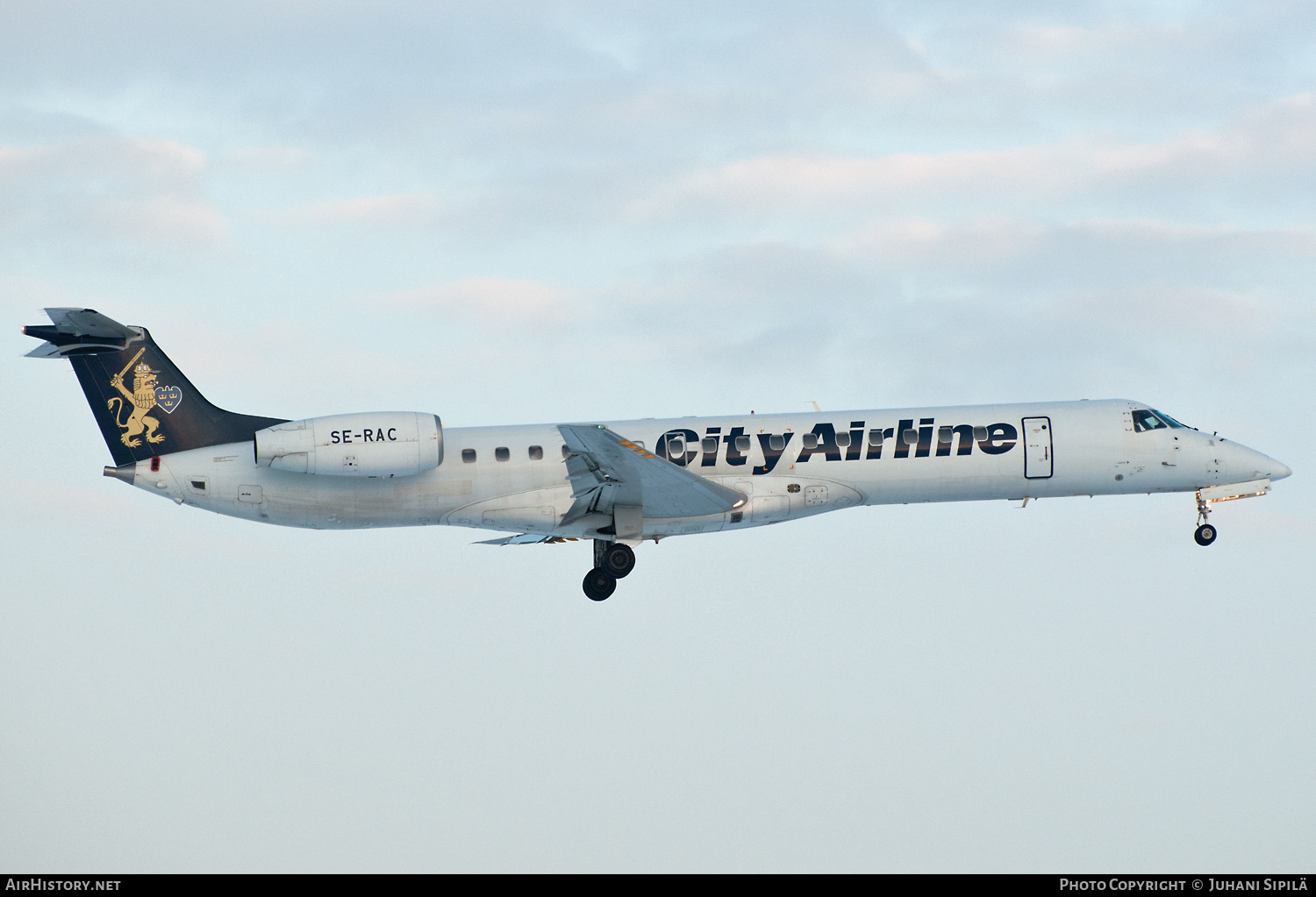 Aircraft Photo of SE-RAC | Embraer ERJ-145LR (EMB-145LR) | City Airline | AirHistory.net #182175