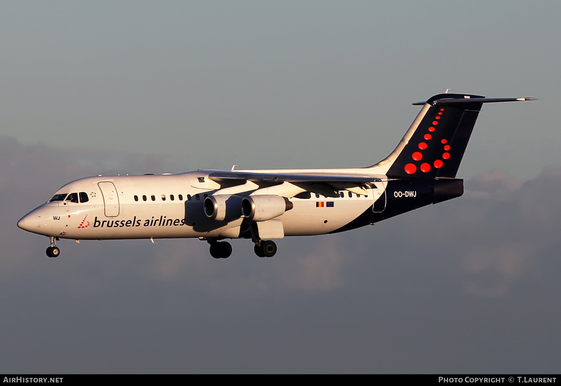 Aircraft Photo of OO-DWJ | British Aerospace Avro 146-RJ100 | Brussels Airlines | AirHistory.net #182197