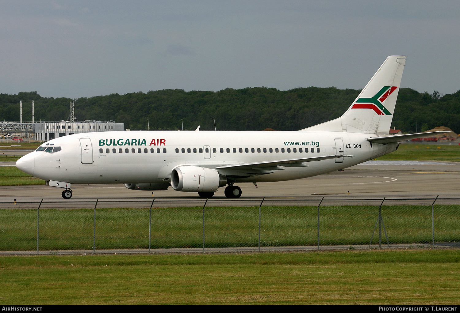 Aircraft Photo of LZ-BON | Boeing 737-31S | Bulgaria Air | AirHistory.net #182199