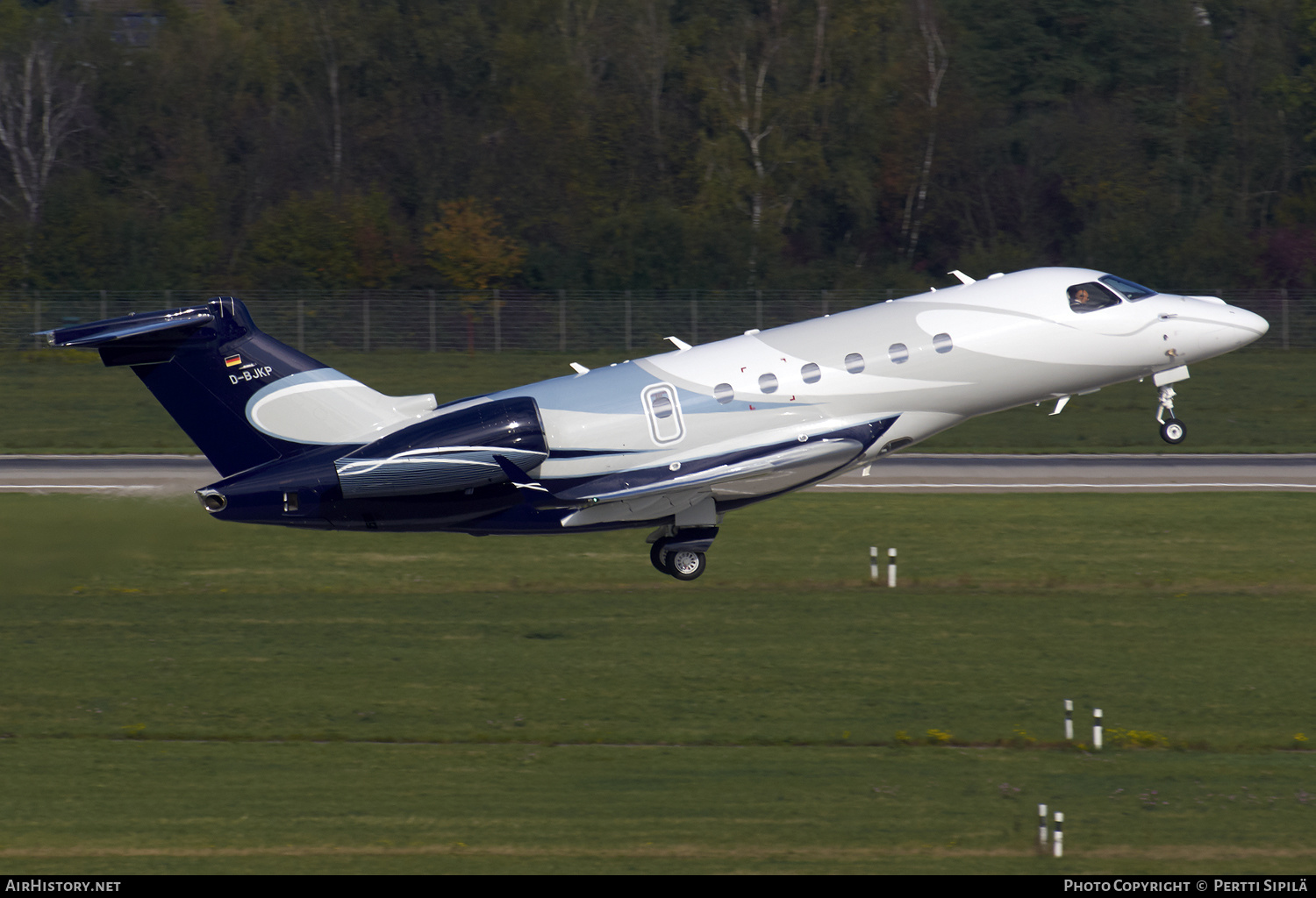 Aircraft Photo of D-BJKP | Embraer EMB-550 Legacy 500 | AirHistory.net #182202