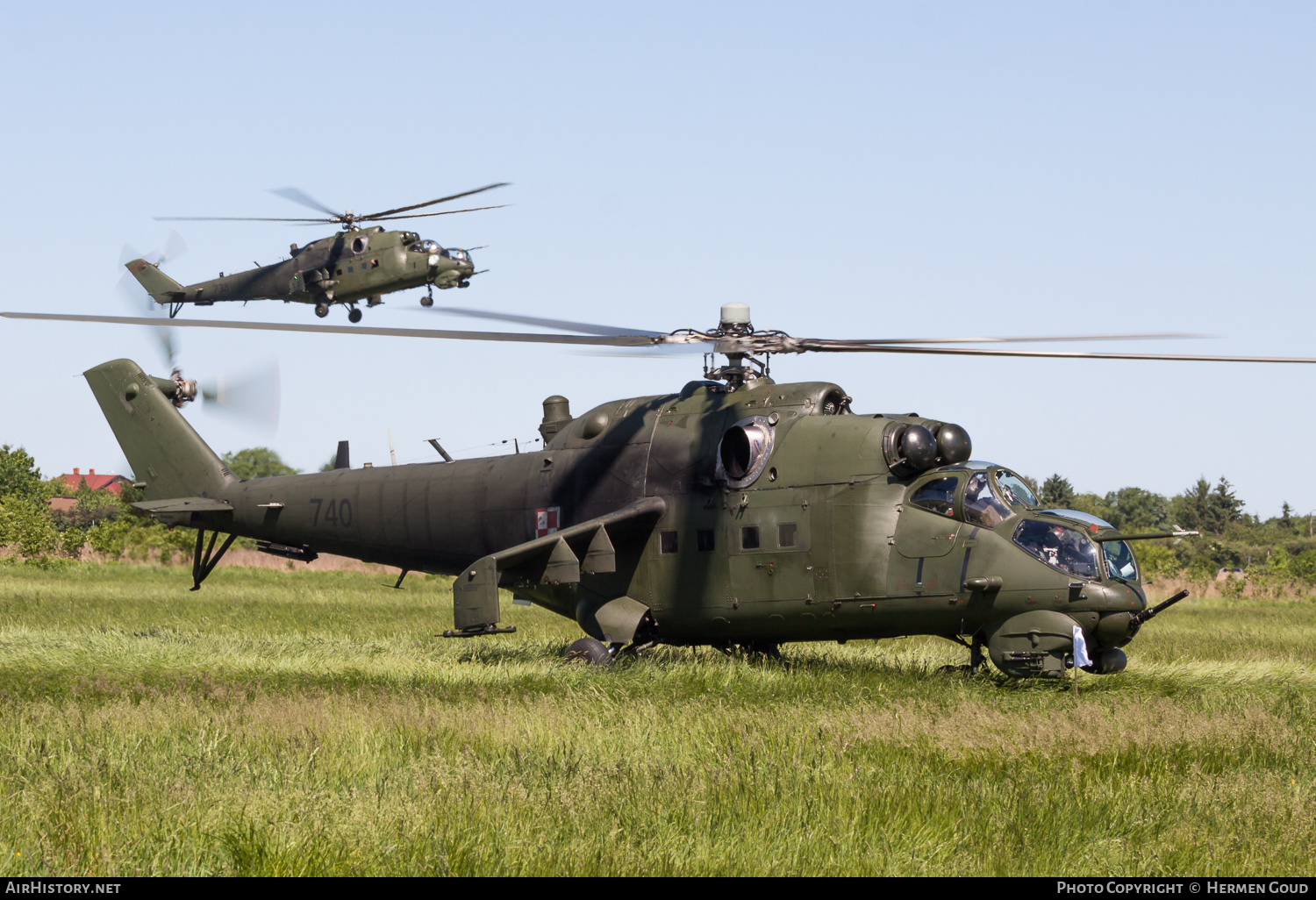Aircraft Photo of 740 | Mil Mi-24W | Poland - Army | AirHistory.net #182213