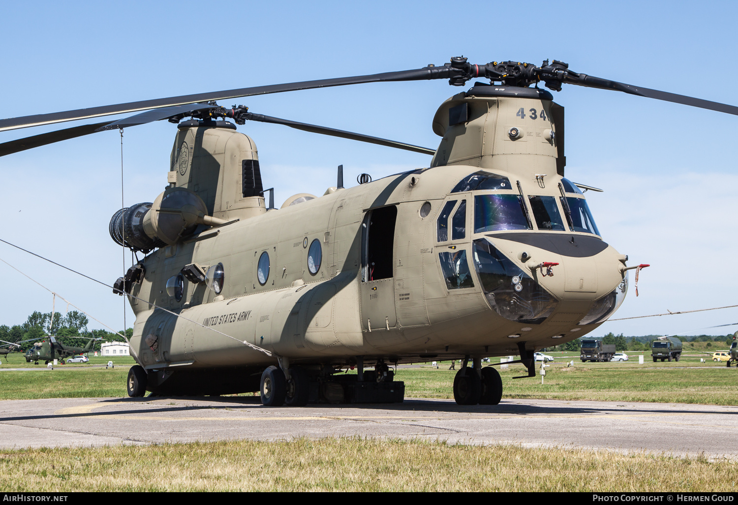 Aircraft Photo of 13-8434 / 13-08434 | Boeing CH-47F Chinook (414) | USA - Army | AirHistory.net #182216