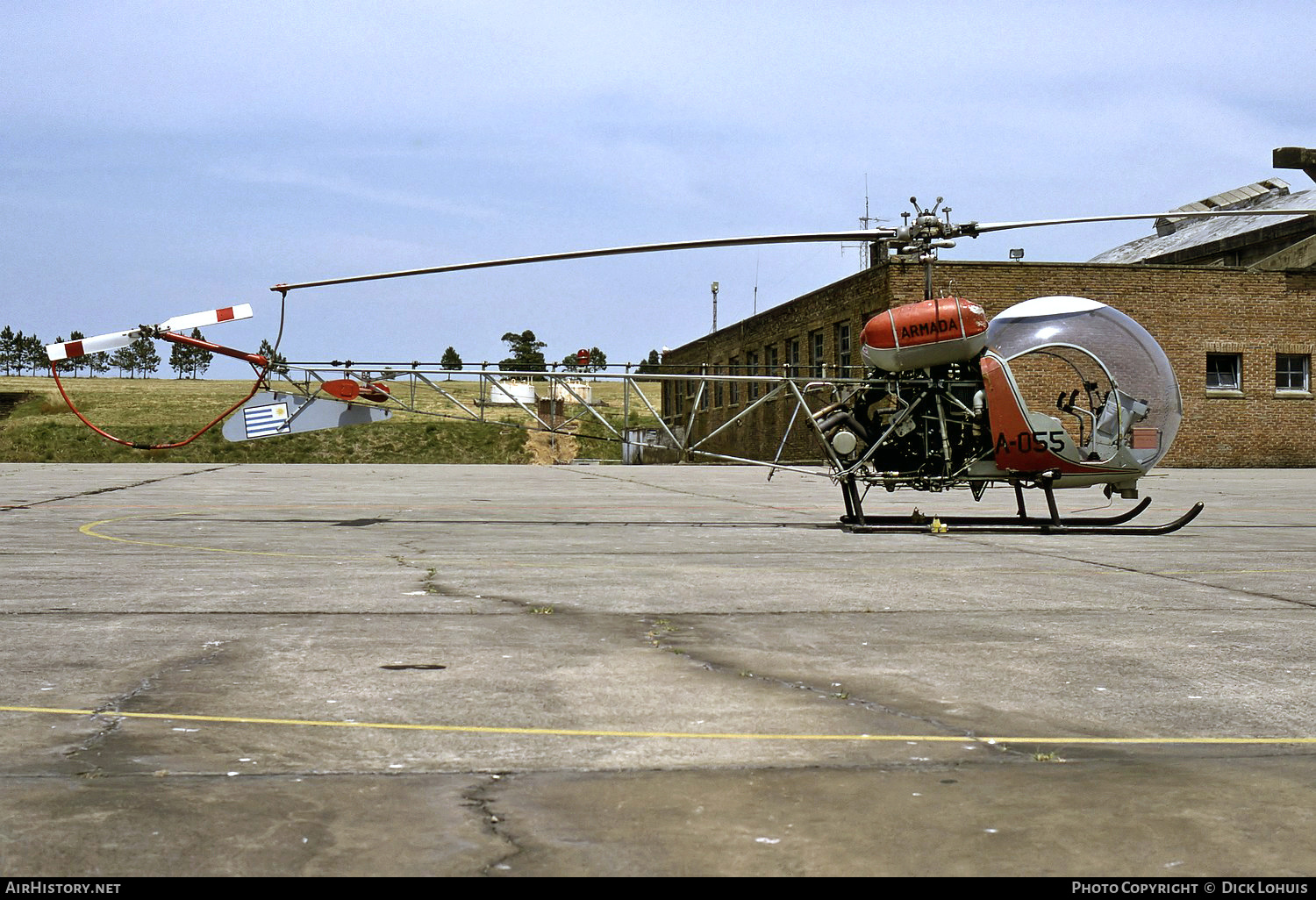 Aircraft Photo of A-055 | Bell 47G-3B-2 | Uruguay - Navy | AirHistory.net #182449