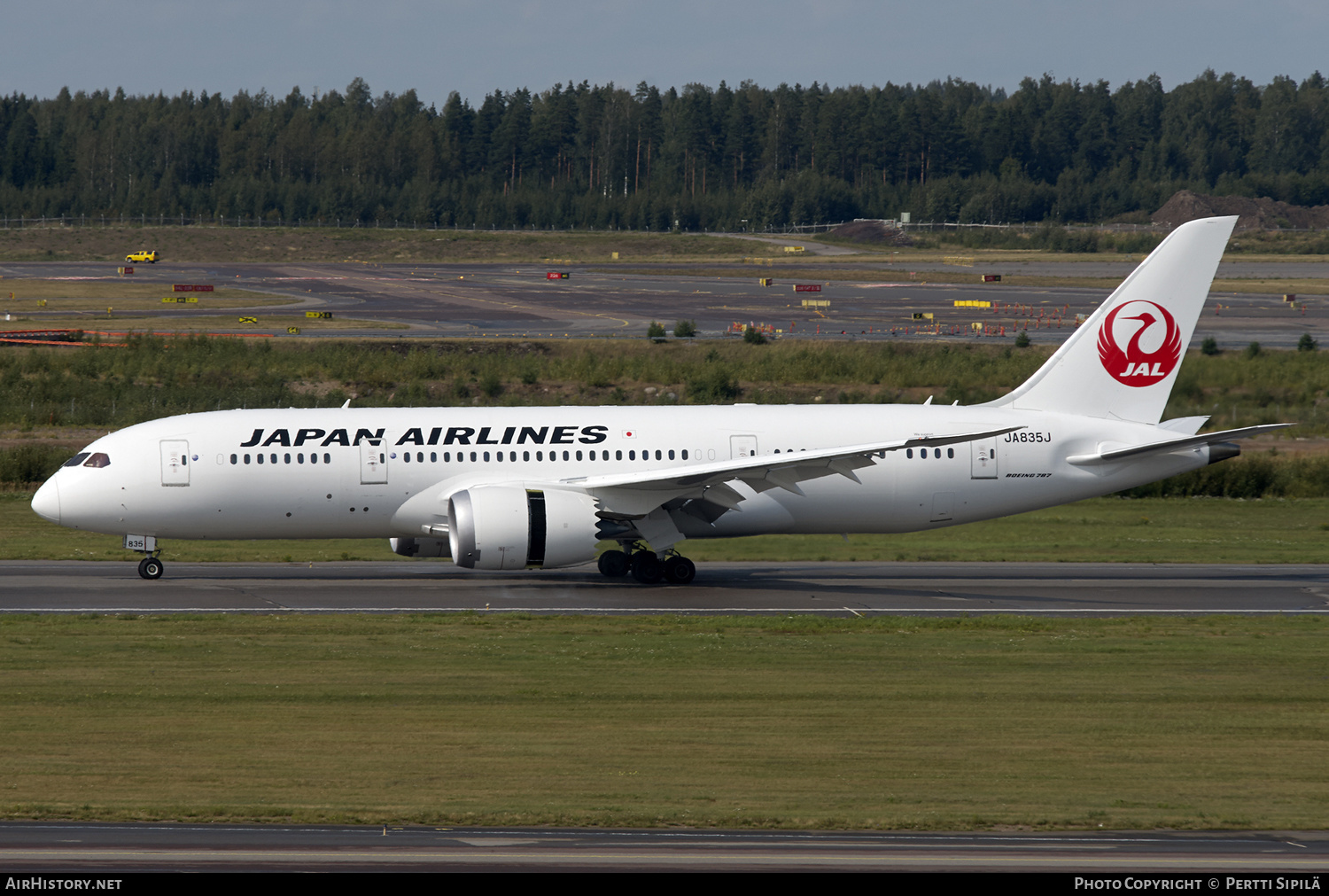 Aircraft Photo of JA835J | Boeing 787-8 Dreamliner | Japan Airlines - JAL | AirHistory.net #182459