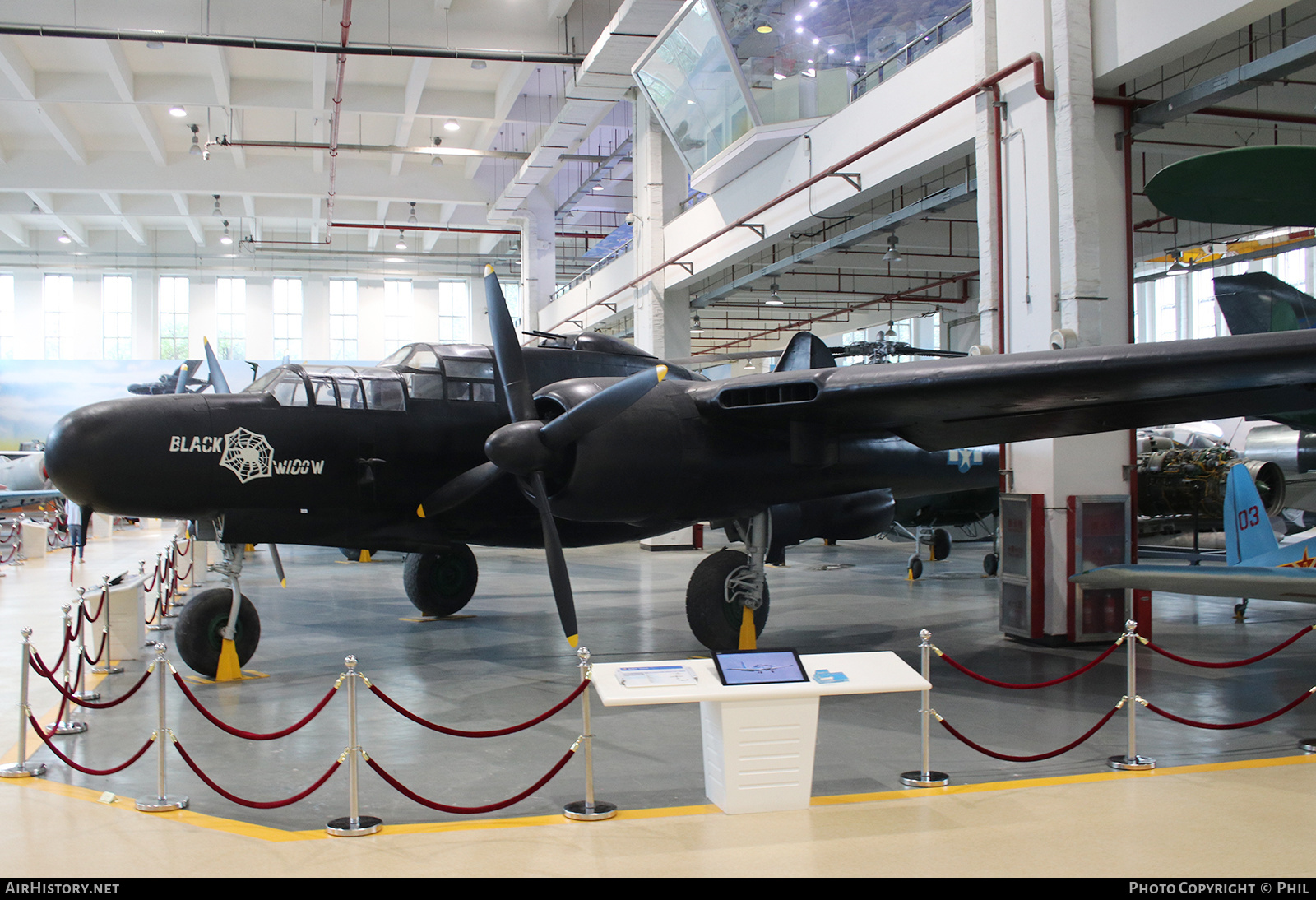 Aircraft Photo of 42-39715 | Northrop P-61B Black Widow | USA - Air Force | AirHistory.net #182483