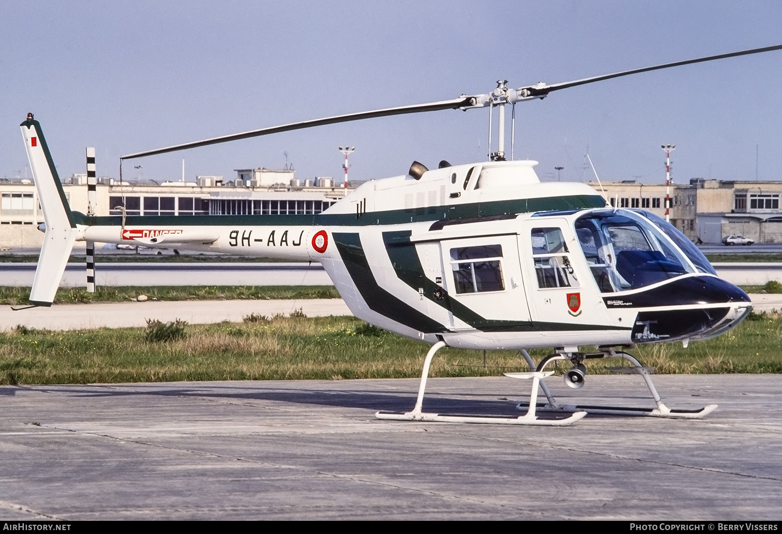Aircraft Photo of 9H-AAJ | Bell AB-206B JetRanger II | Malta - Air Force | AirHistory.net #182581