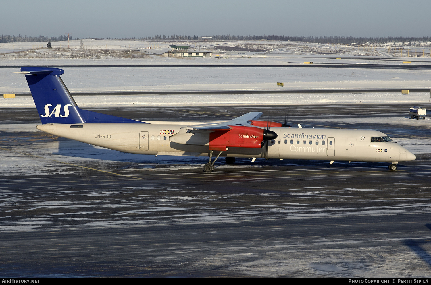 Aircraft Photo of LN-RDO | Bombardier DHC-8-402 Dash 8 | Scandinavian Commuter - SAS | AirHistory.net #182630