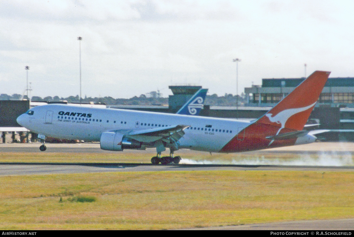 Aircraft Photo of VH-EAO | Boeing 767-238/ER | Qantas | AirHistory.net #182634