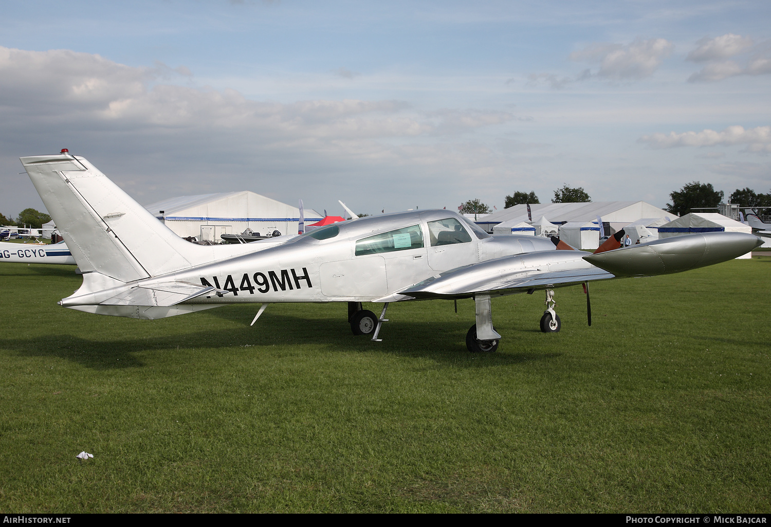 Aircraft Photo of N449MH | Cessna 310R | AirHistory.net #182666