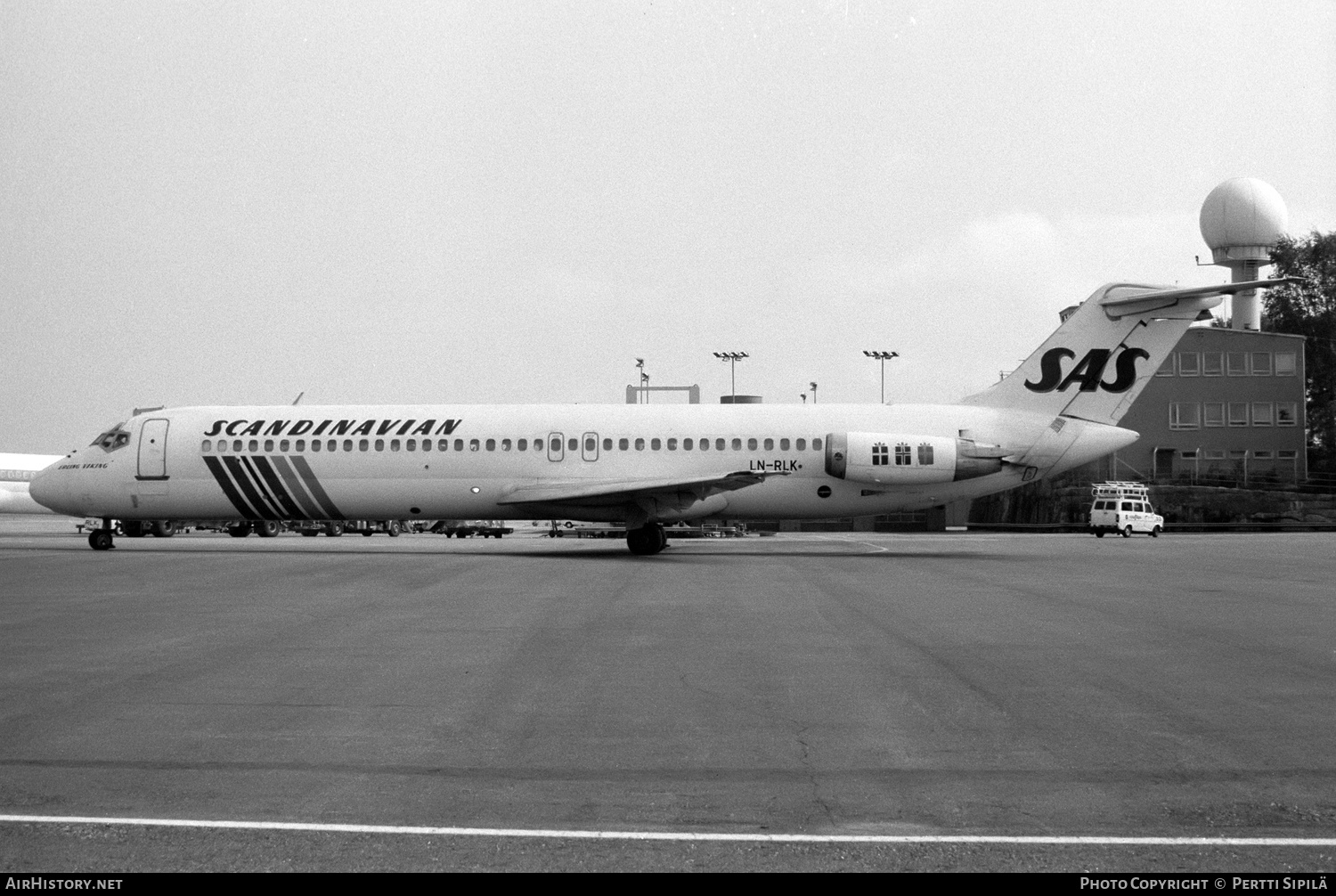 Aircraft Photo of LN-RLK | McDonnell Douglas DC-9-41 | Scandinavian Airlines - SAS | AirHistory.net #182734