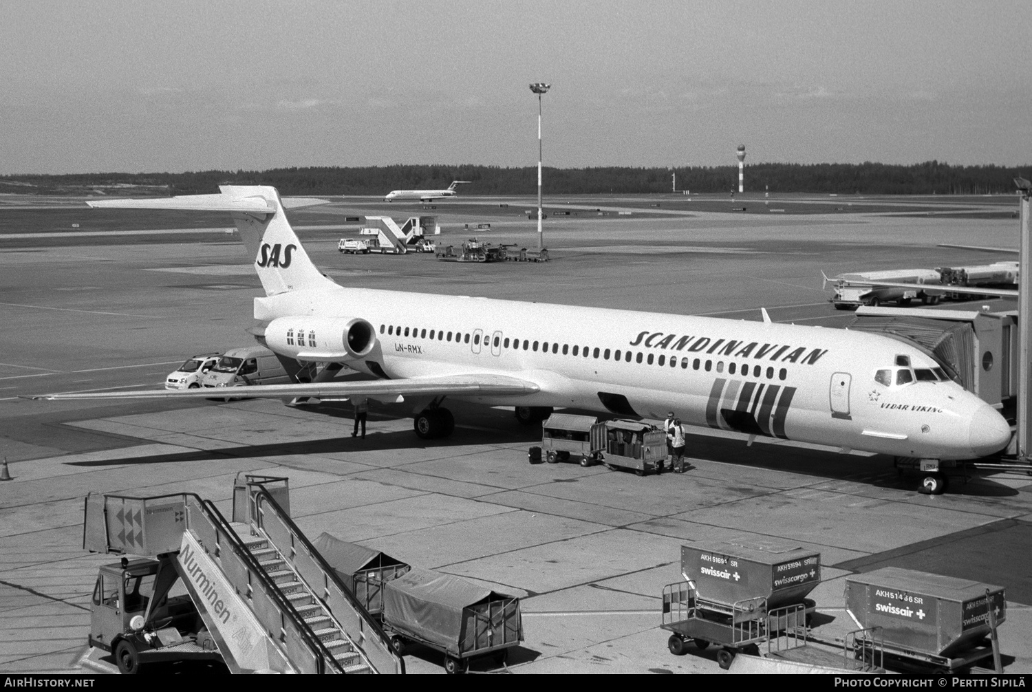 Aircraft Photo of LN-RMX | McDonnell Douglas MD-87 (DC-9-87) | Scandinavian Airlines - SAS | AirHistory.net #182763