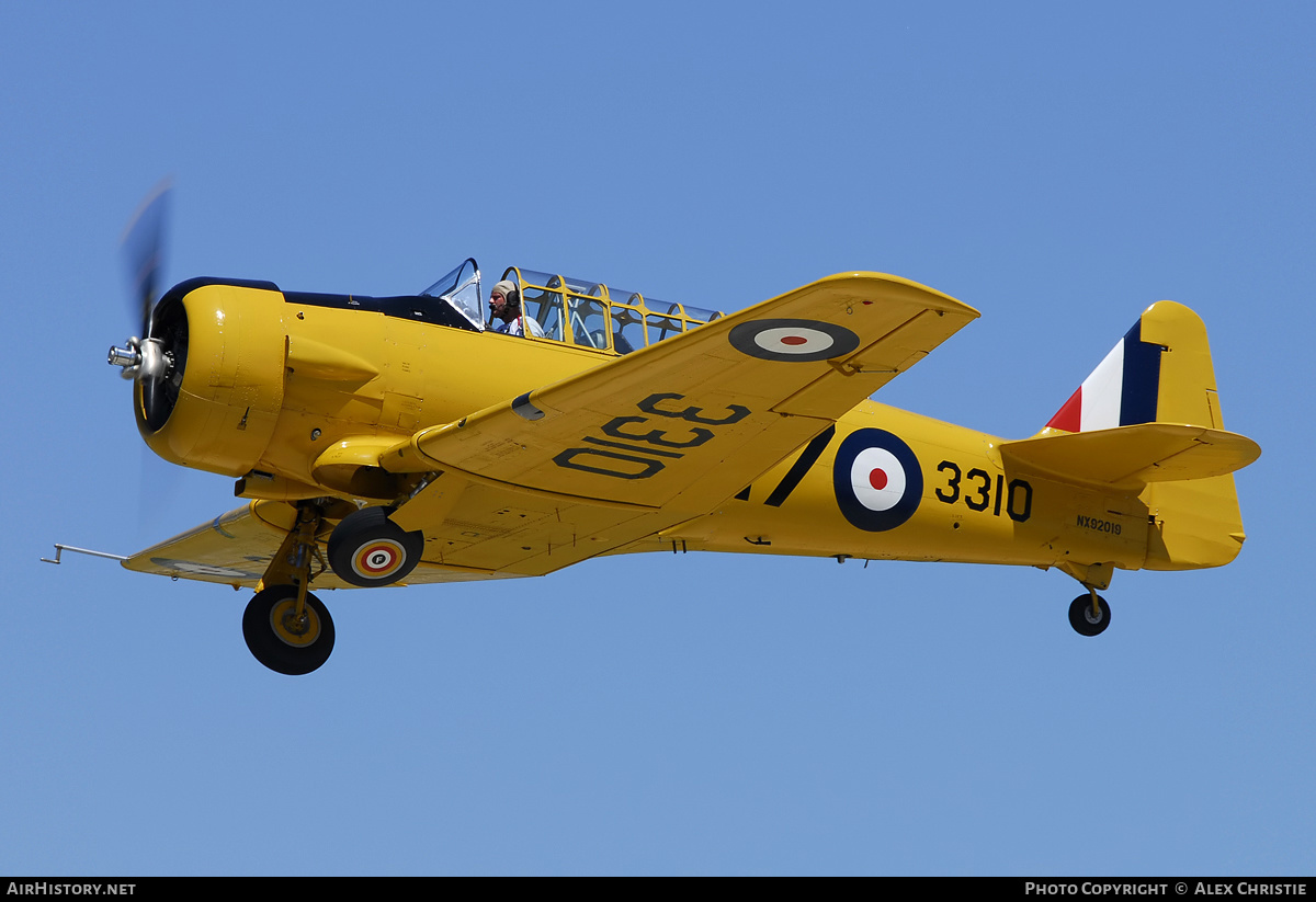 Aircraft Photo of N92019 / NX92019 / 3310 | North American AT-16 Harvard IIB | UK - Air Force | AirHistory.net #182768