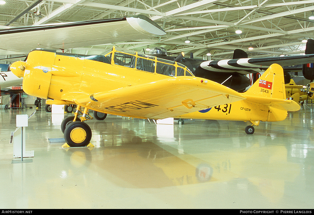 Aircraft Photo of CF-UZW / 20431 | North American T-6J Harvard Mk IV | Canadian Warplane Heritage | Canada - Air Force | AirHistory.net #182814