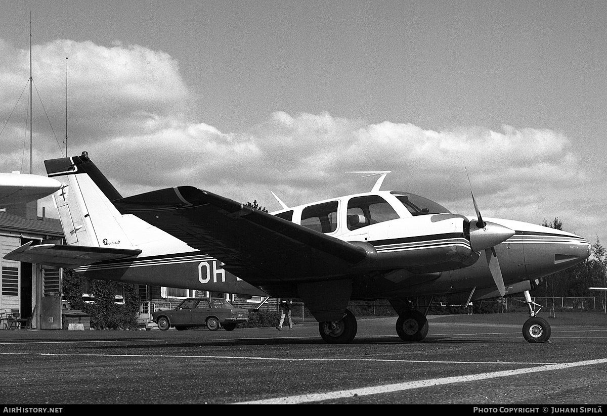 Aircraft Photo of OH-BBT | Beech B55 Baron (95-B55) | AirHistory.net #182870