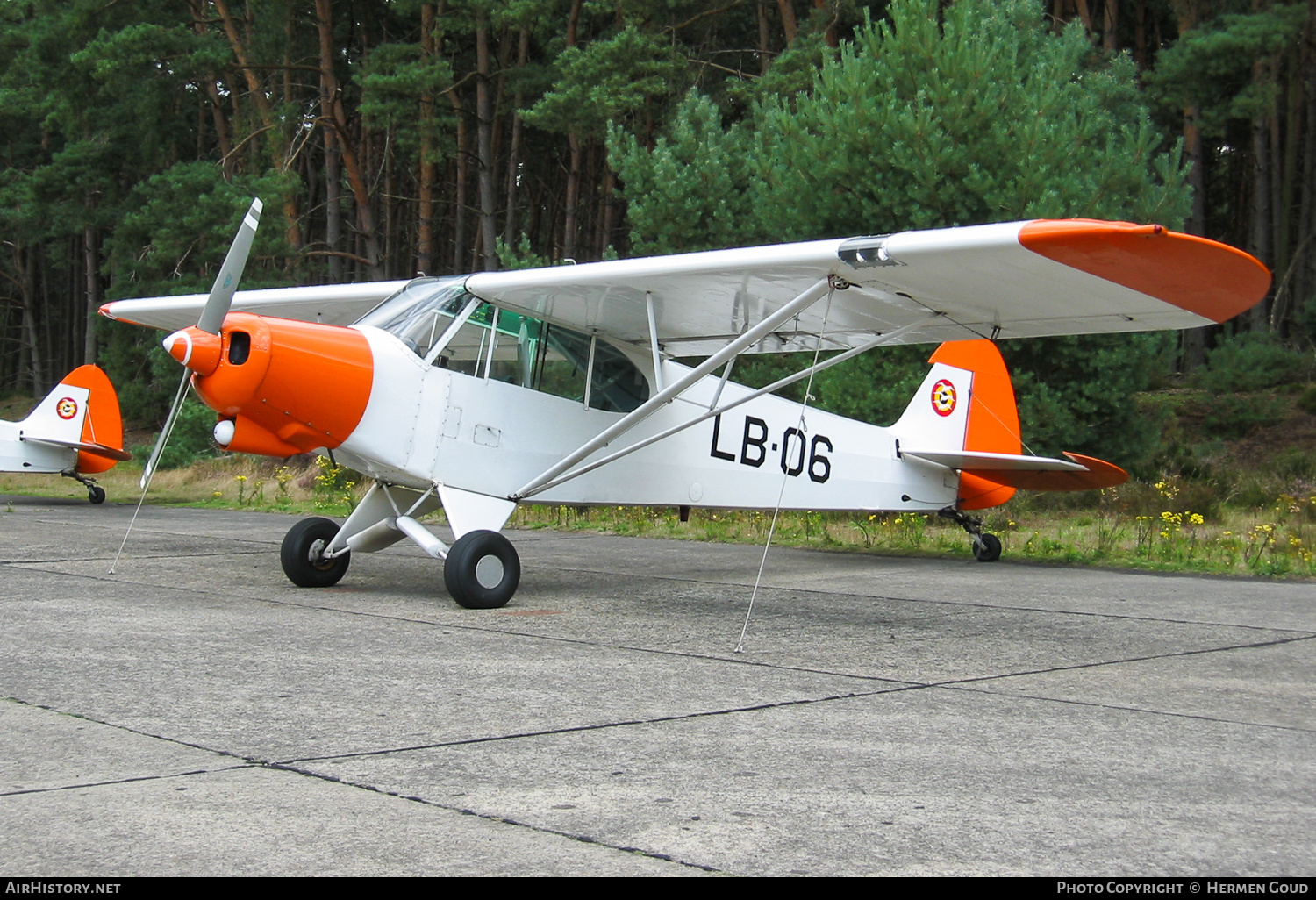 Aircraft Photo of LB06 | Piper L-21B Super Cub | Belgium - Air Force | AirHistory.net #182874