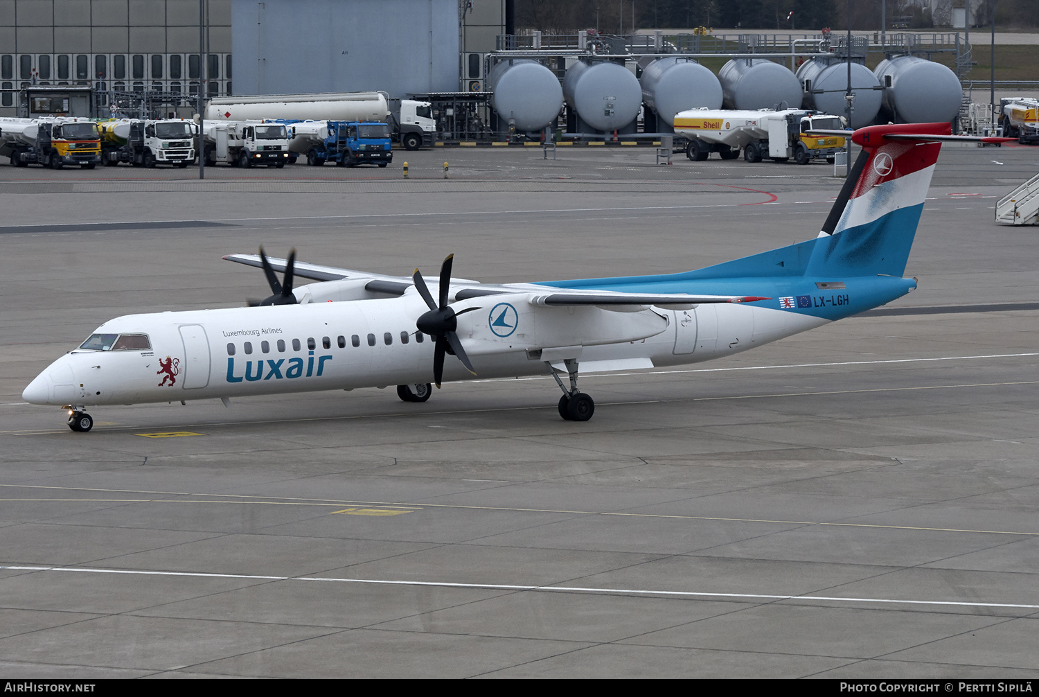 Aircraft Photo of LX-LGH | Bombardier DHC-8-402 Dash 8 | Luxair | AirHistory.net #182884