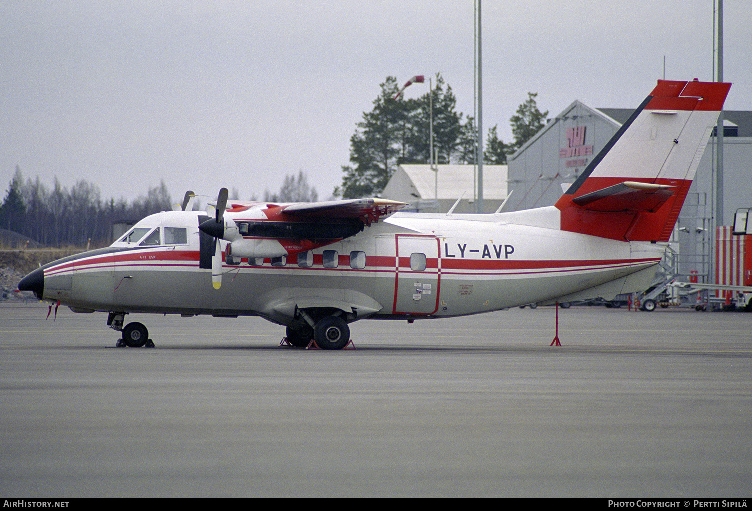 Aircraft Photo of LY-AVP | Let L-410UVP Turbolet | Apatas Air | AirHistory.net #182952