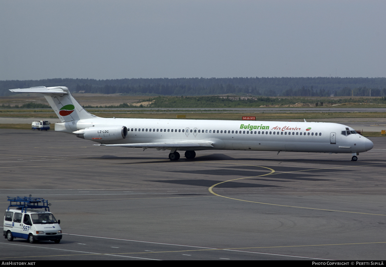 Aircraft Photo of LZ-LDG | McDonnell Douglas MD-83 (DC-9-83) | Bulgarian Air Charter | AirHistory.net #182959