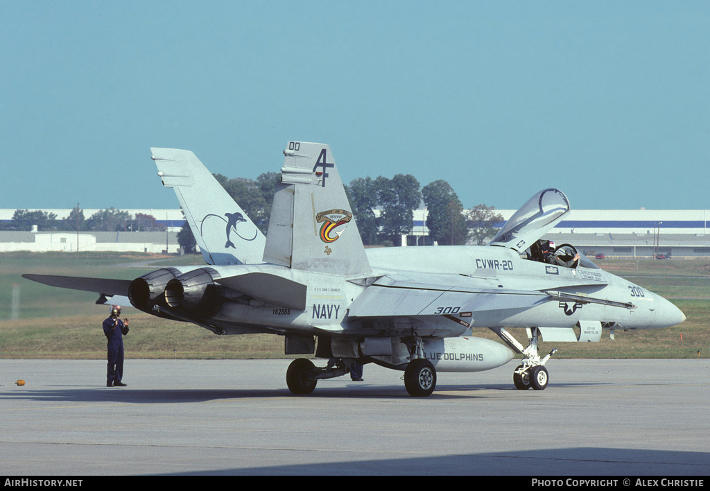 Aircraft Photo of 162868 | McDonnell Douglas F/A-18A Hornet | USA - Navy | AirHistory.net #182984