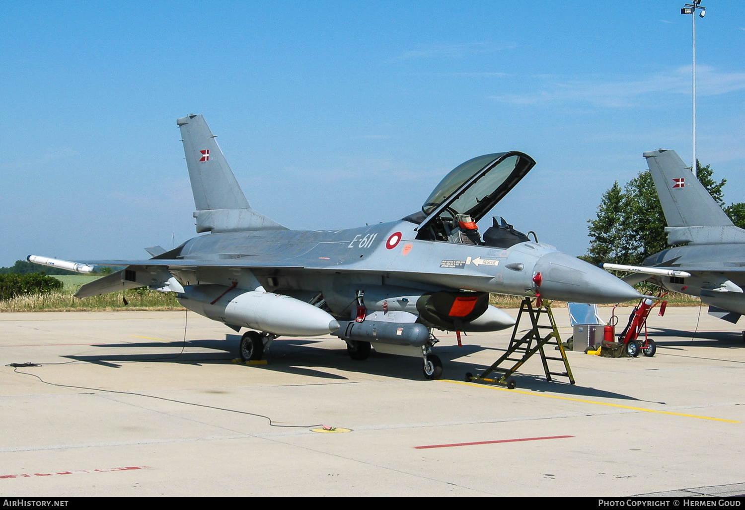 Aircraft Photo of E-611 | General Dynamics F-16AM Fighting Falcon | Denmark - Air Force | AirHistory.net #183017