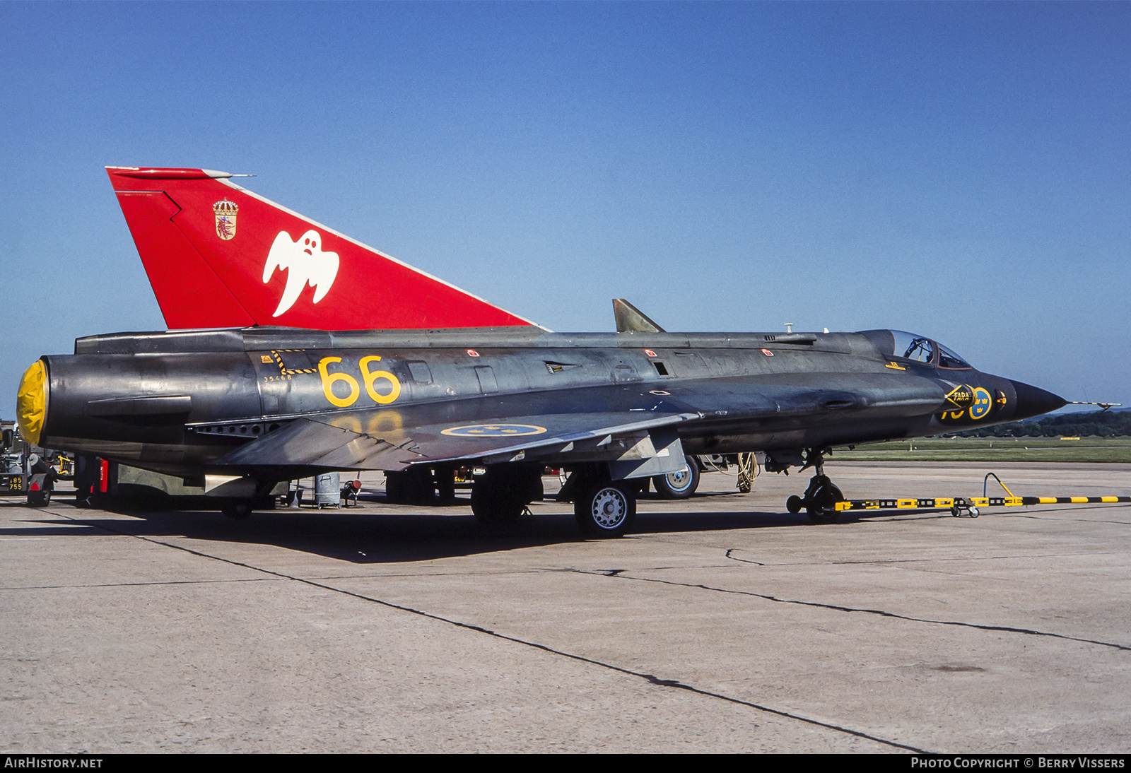 Aircraft Photo of 35468 | Saab J35J Draken | Sweden - Air Force | AirHistory.net #183043