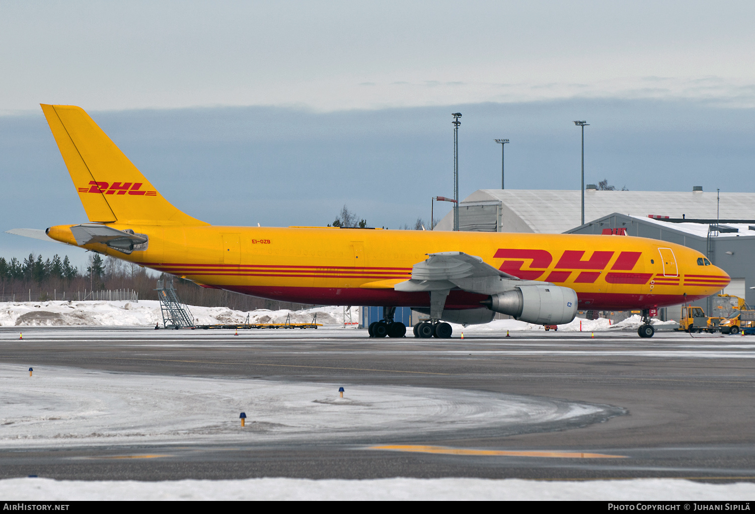Aircraft Photo of EI-OZB | Airbus A300B4-103(F) | DHL International | AirHistory.net #183063