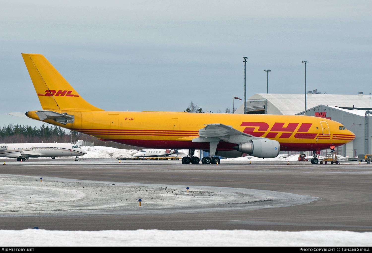 Aircraft Photo of EI-OZC | Airbus A300B4-103(F) | DHL International | AirHistory.net #183083