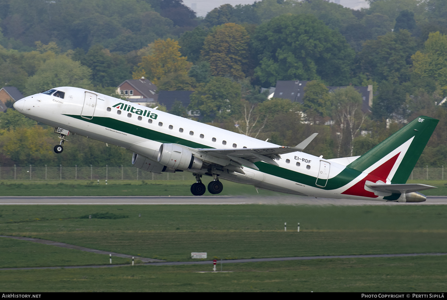 Aircraft Photo of EI-RDF | Embraer 175STD (ERJ-170-200STD) | Alitalia CityLiner | AirHistory.net #183199