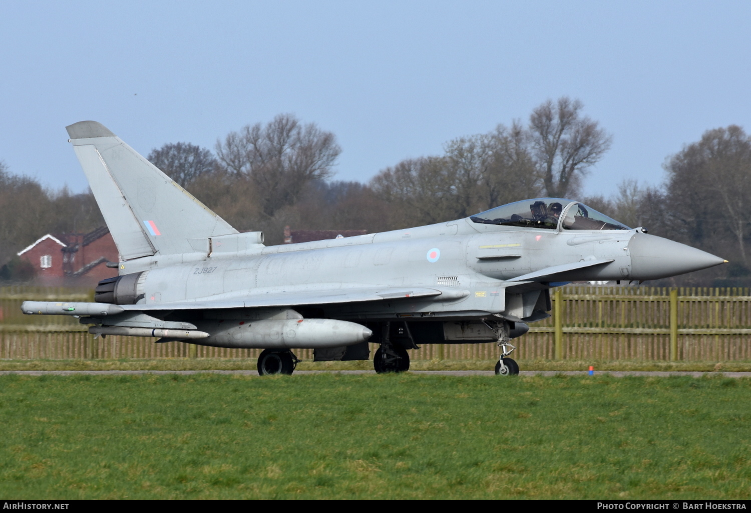 Aircraft Photo of ZJ927 | Eurofighter EF-2000 Typhoon FGR4 | UK - Air Force | AirHistory.net #183200