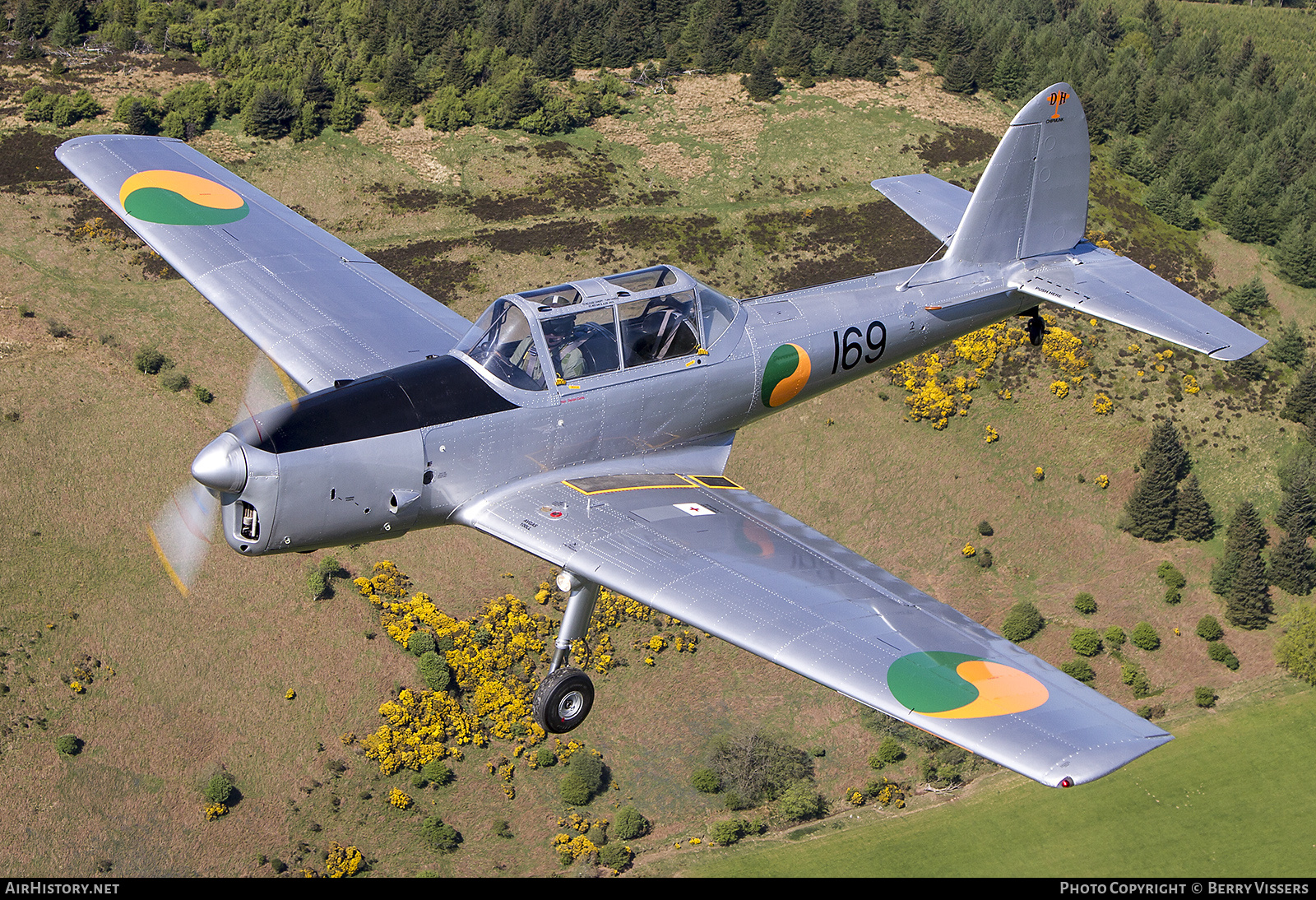 Aircraft Photo of G-ARGG / 169 | De Havilland DHC-1 Chipmunk T10 | Ireland - Air Force | AirHistory.net #183233