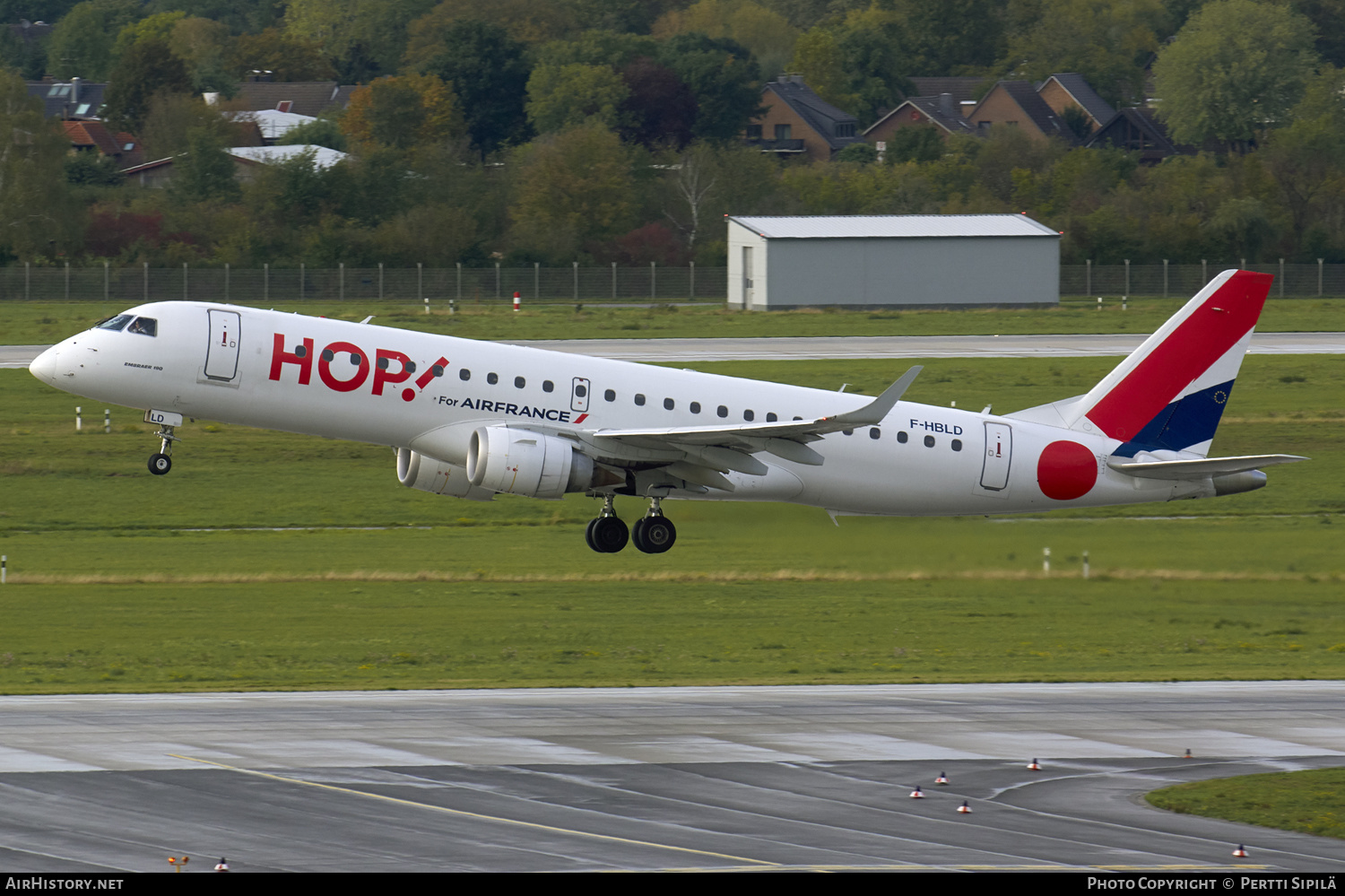 Aircraft Photo of F-HBLD | Embraer 190LR (ERJ-190-100LR) | Hop! | AirHistory.net #183238