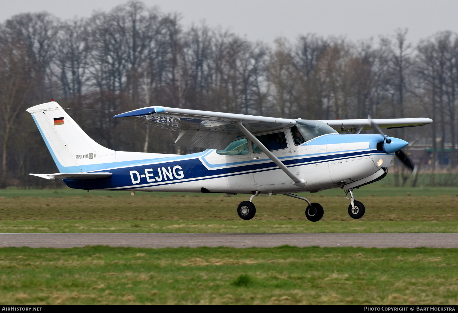 Aircraft Photo of D-EJNG | Cessna R182 Skylane RG II | AirHistory.net #183240