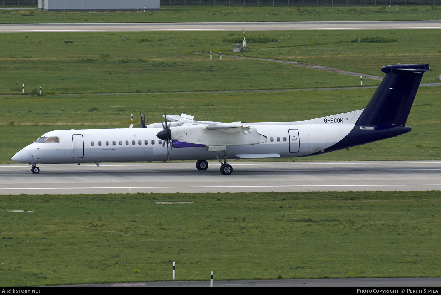 Aircraft Photo of G-ECOK | Bombardier DHC-8-402 Dash 8 | Flybe | AirHistory.net #183312
