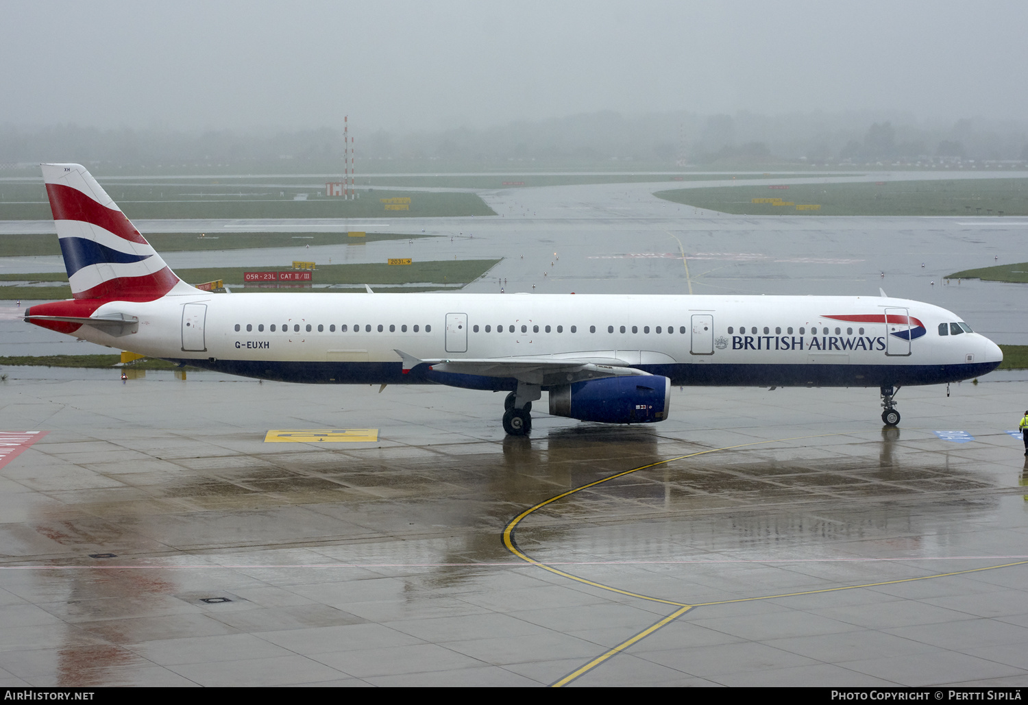 Aircraft Photo of G-EUXH | Airbus A321-231 | British Airways | AirHistory.net #183316