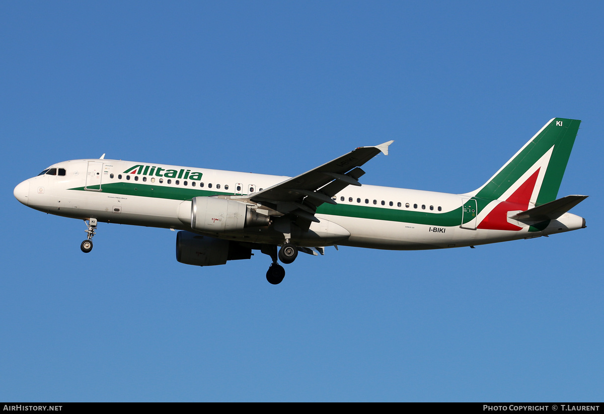 Aircraft Photo of I-BIKI | Airbus A320-214 | Alitalia | AirHistory.net #183320