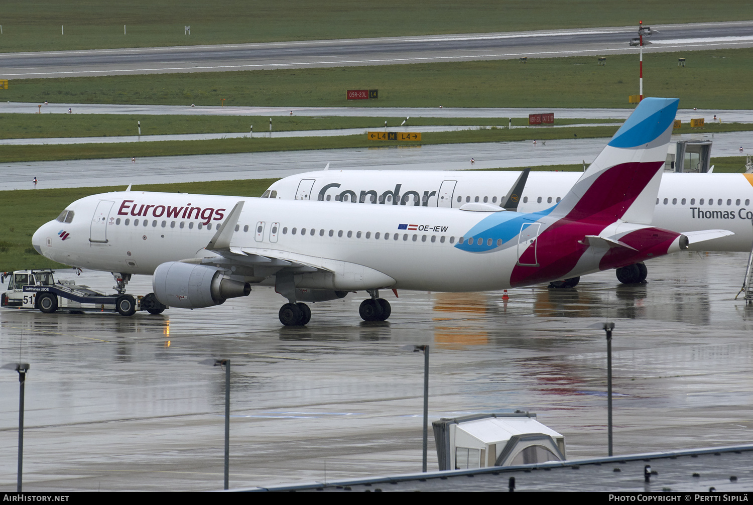 Aircraft Photo of OE-IEW | Airbus A320-214 | Eurowings | AirHistory.net #183325