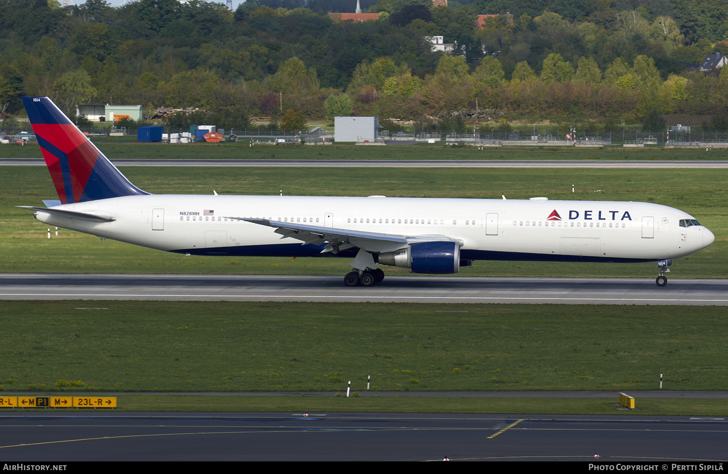 Aircraft Photo of N828MH | Boeing 767-432/ER | Delta Air Lines | AirHistory.net #183341