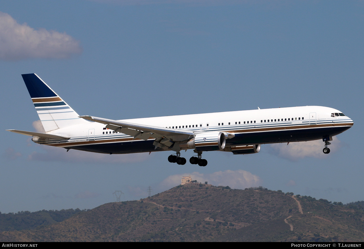 Aircraft Photo of EC-LZO | Boeing 767-35D/ER | Privilege Style | AirHistory.net #183378