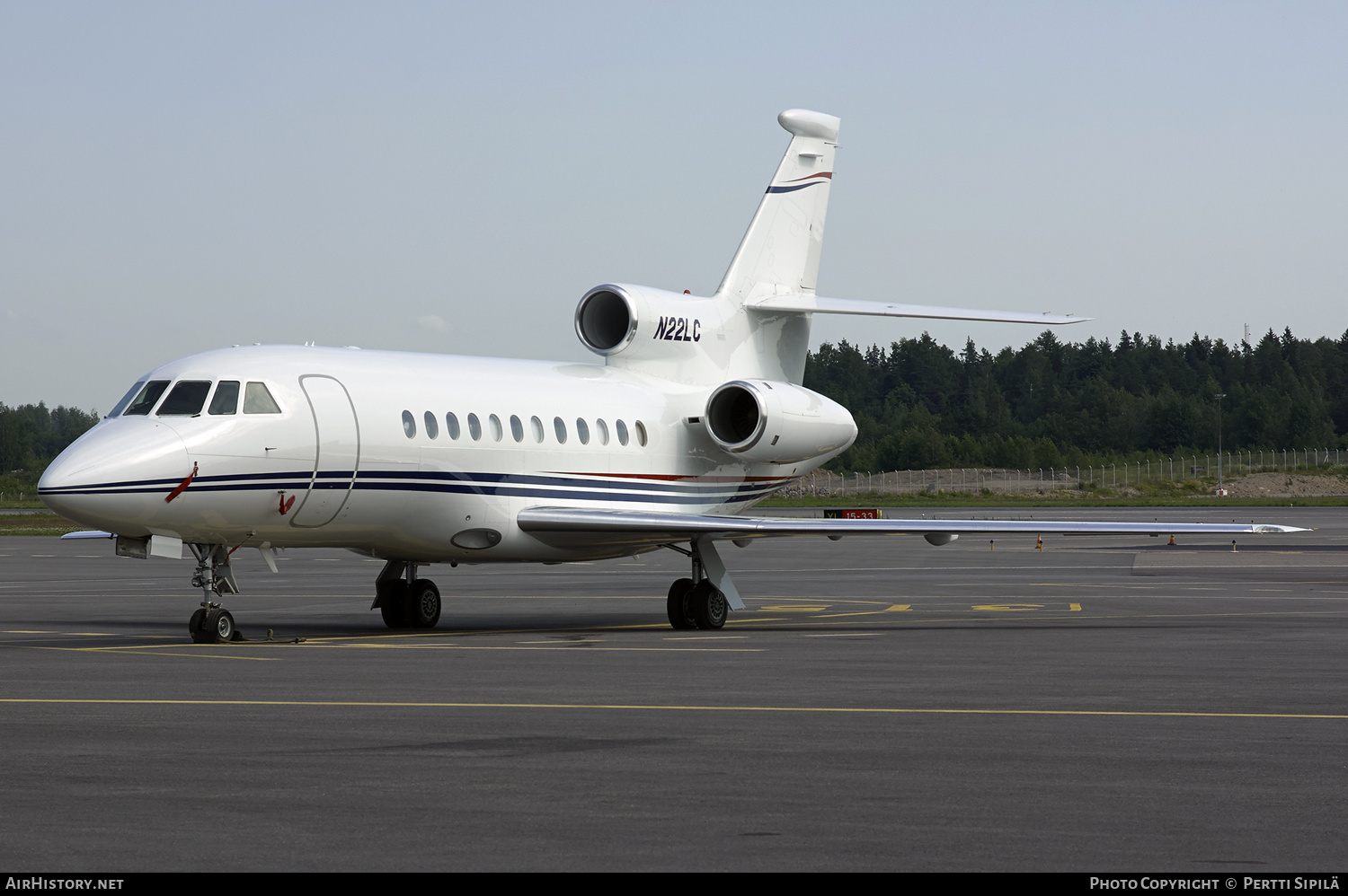 Aircraft Photo of N22LC | Dassault Falcon 900EX | AirHistory.net #183456