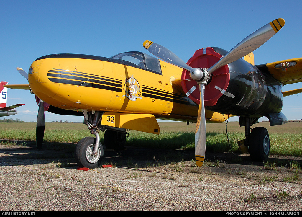 Aircraft Photo of C-GHLX | Douglas A-26C Invader | Air Spray | AirHistory.net #183526